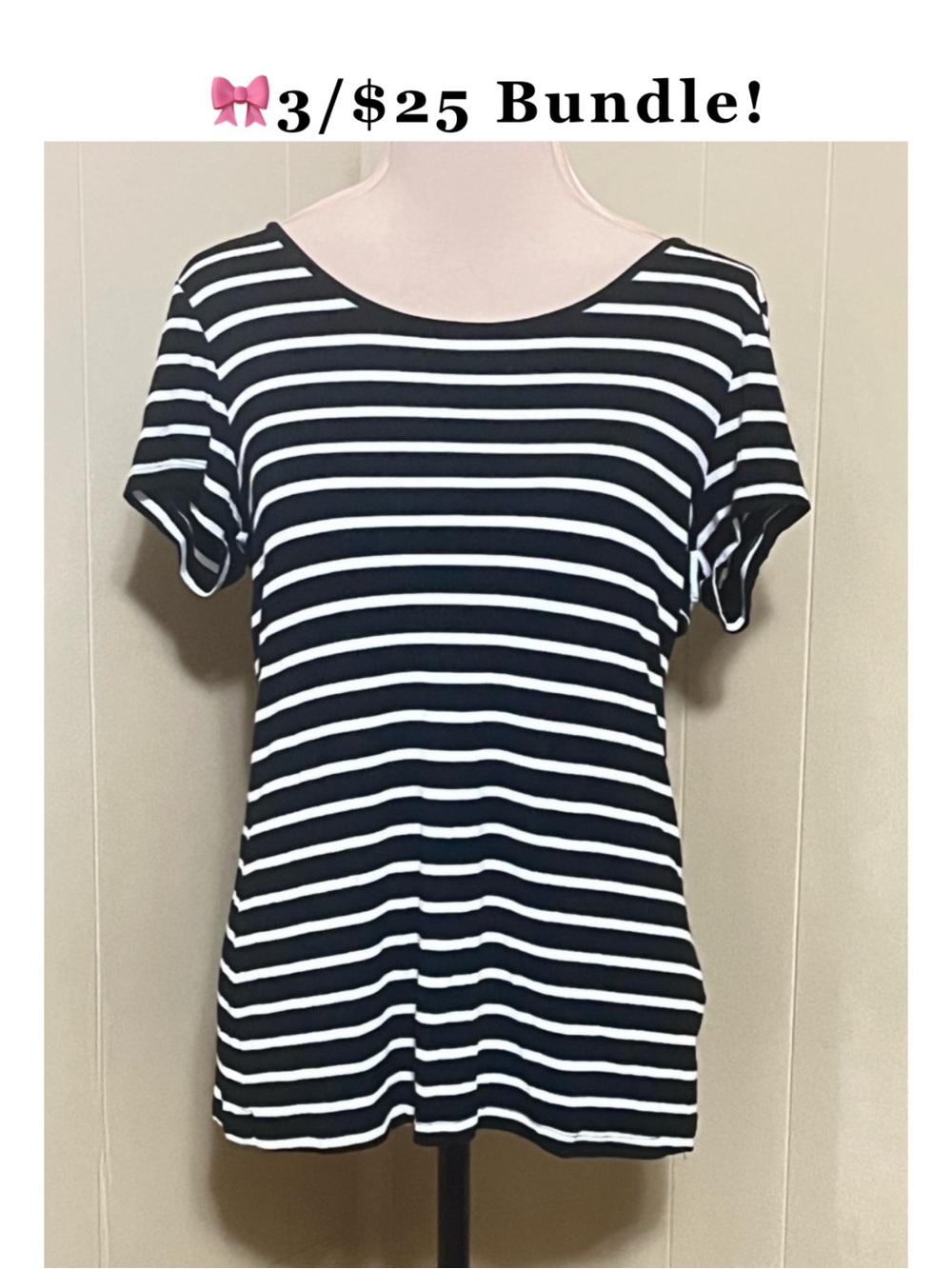 🎀3 For $25 Bundle! Cable & Gauge Large Black and White Striped Scoop Neck Tee